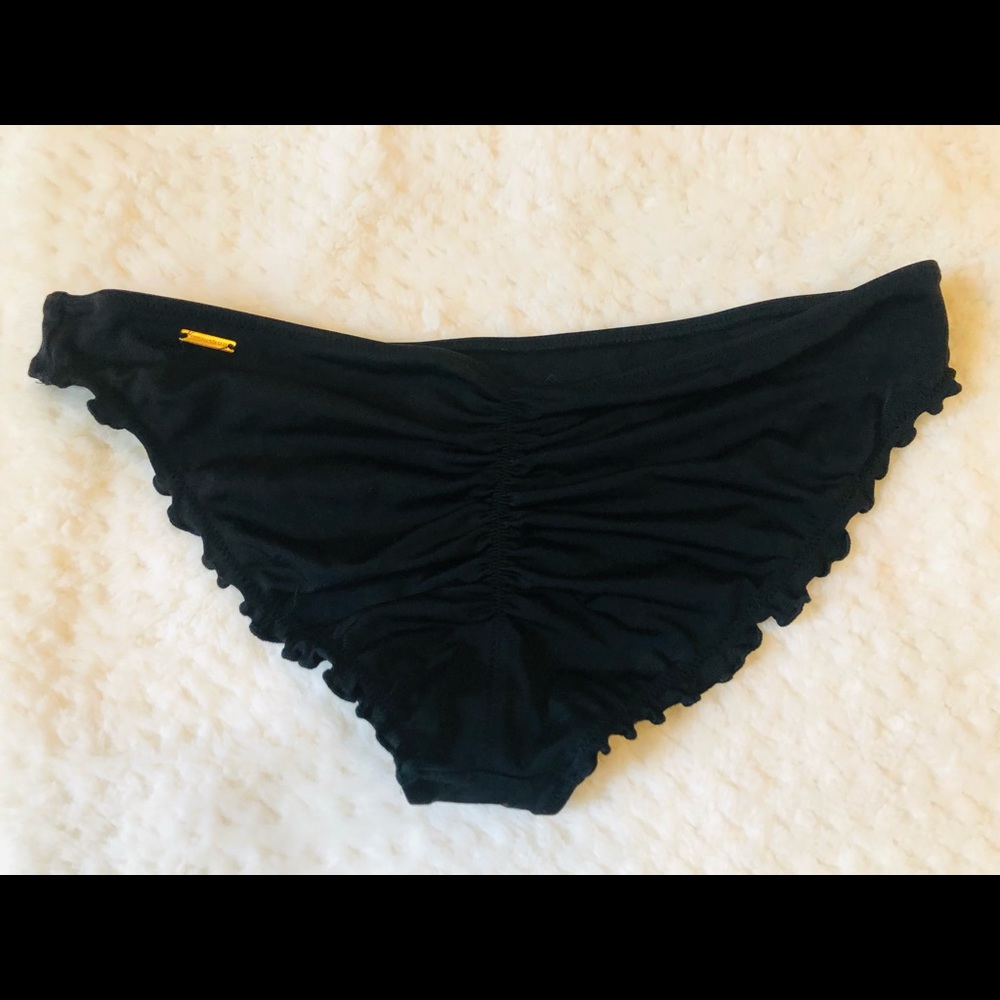 Victoria’s Secret black scrunch bikini bottoms